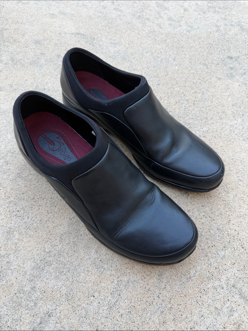 Merrell Women's Spire Stretch Black Leather Slip on Loafer Size 11
